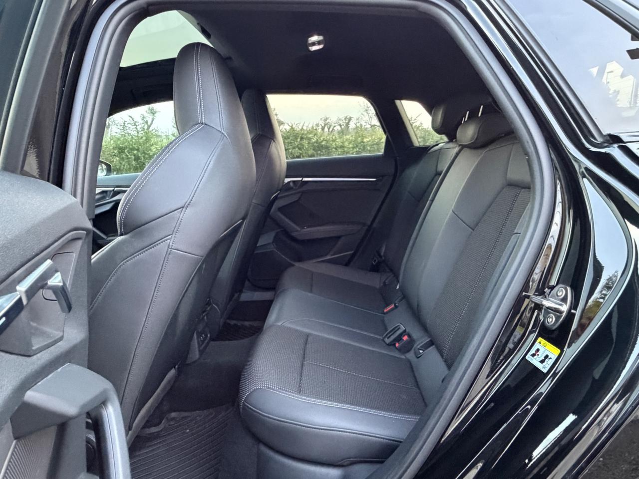 Audi A3 SPB 35 TDI Identity Black