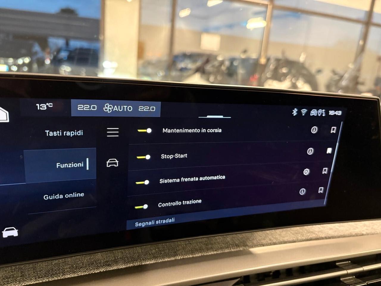 Peugeot 5008 GT Hybrid 145 e-DCS6 7 posti SPOTICAR