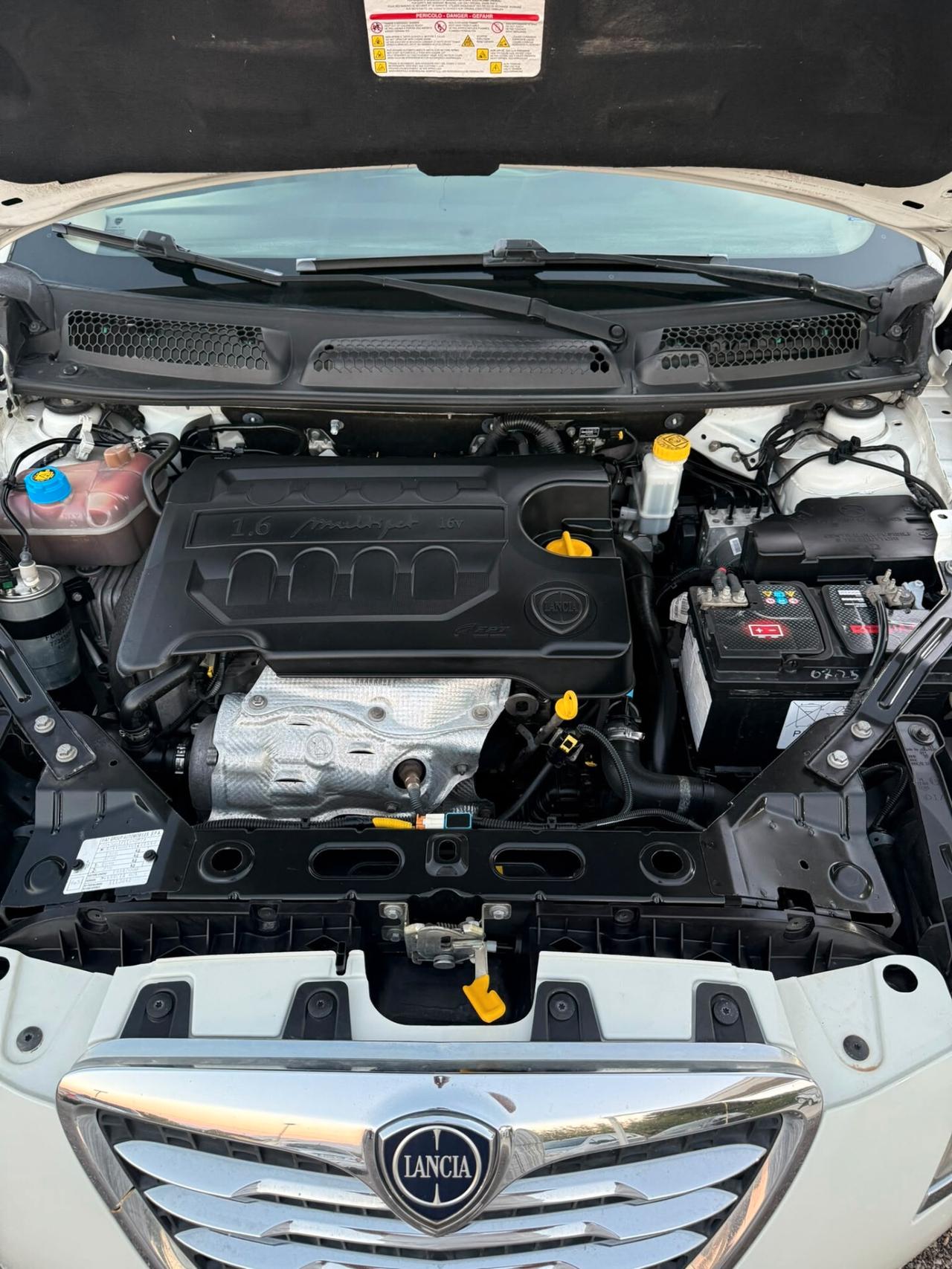 Lancia Delta 1.6 MJT DPF Gold