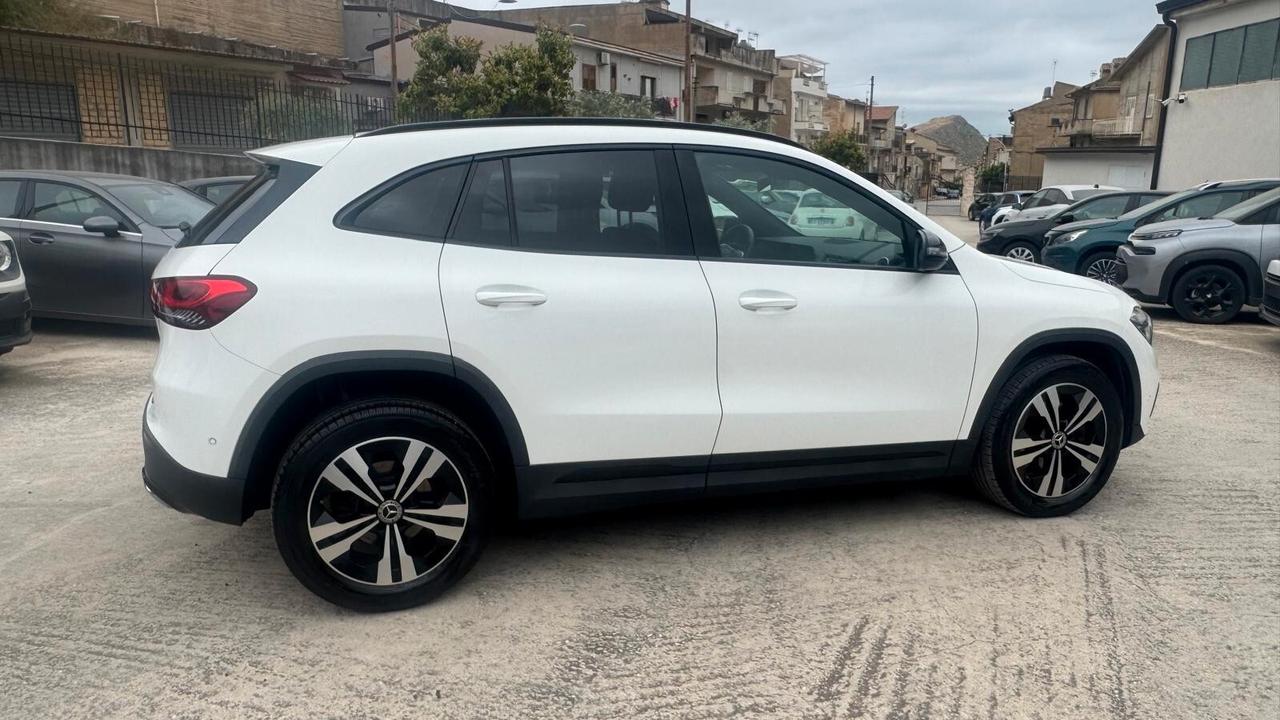 Mercedes-benz GLA 200 d Automatic Sport Plus