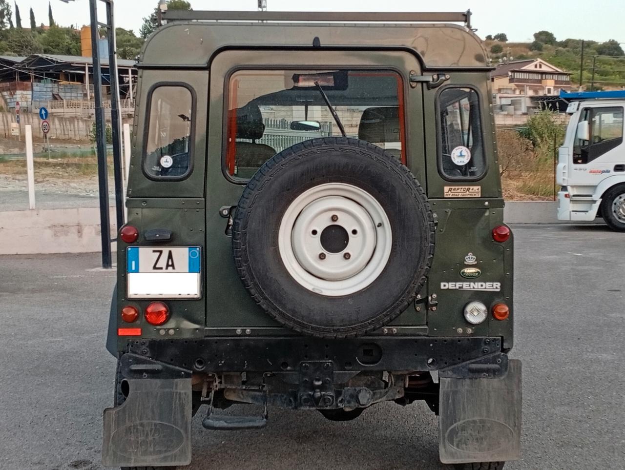 Land Rover Defender 90 2.4 TD4 S W SE