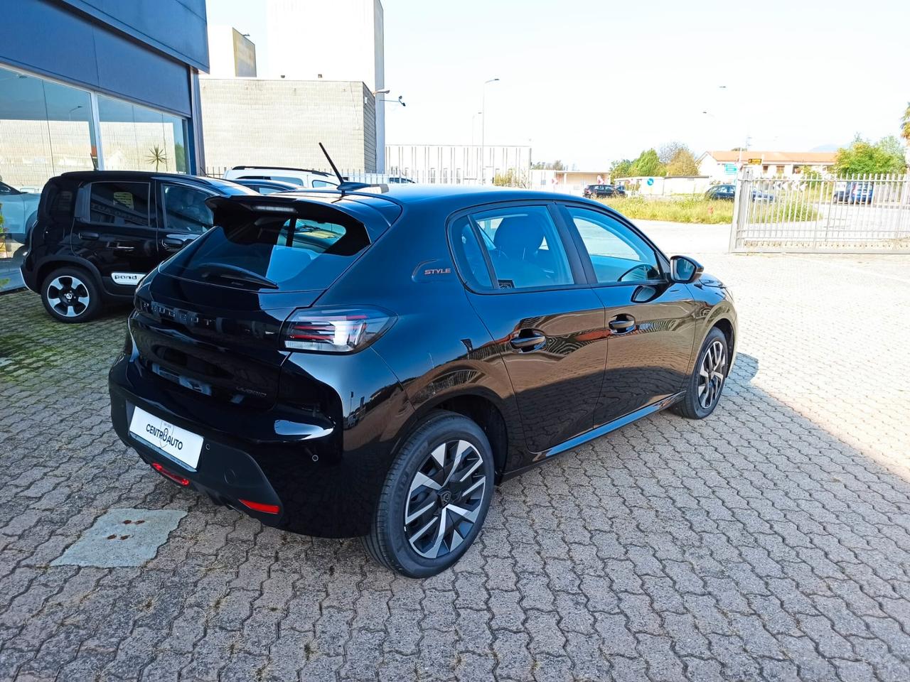 Peugeot 208 Hybrid 110 e-DCS6 Style