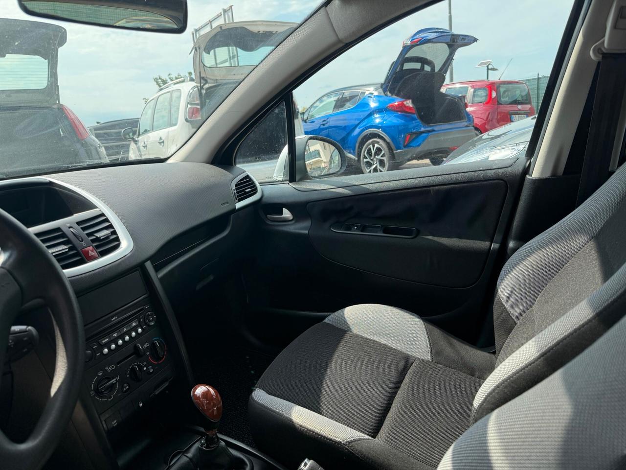Peugeot 207 1.4 GPL Neopatentati