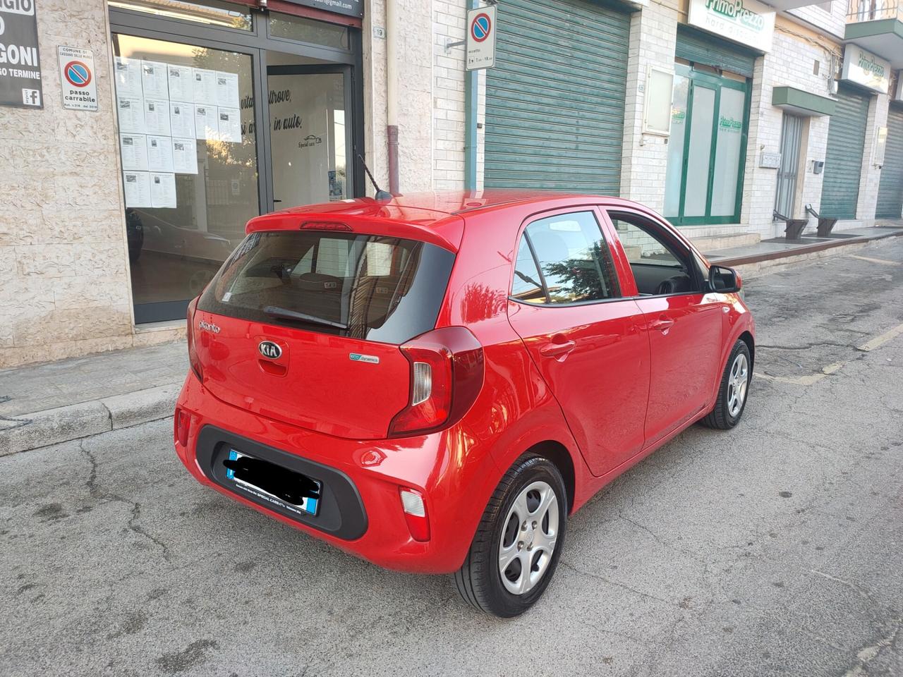 Kia Picanto 1.0 12V 5 porte X Line