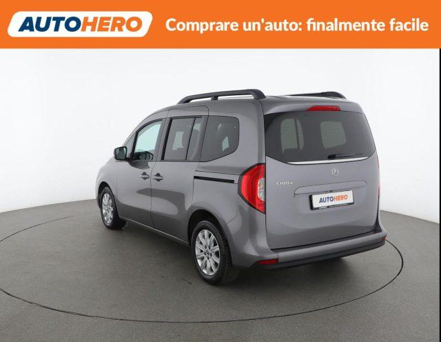 MERCEDES-BENZ T 180 d Long