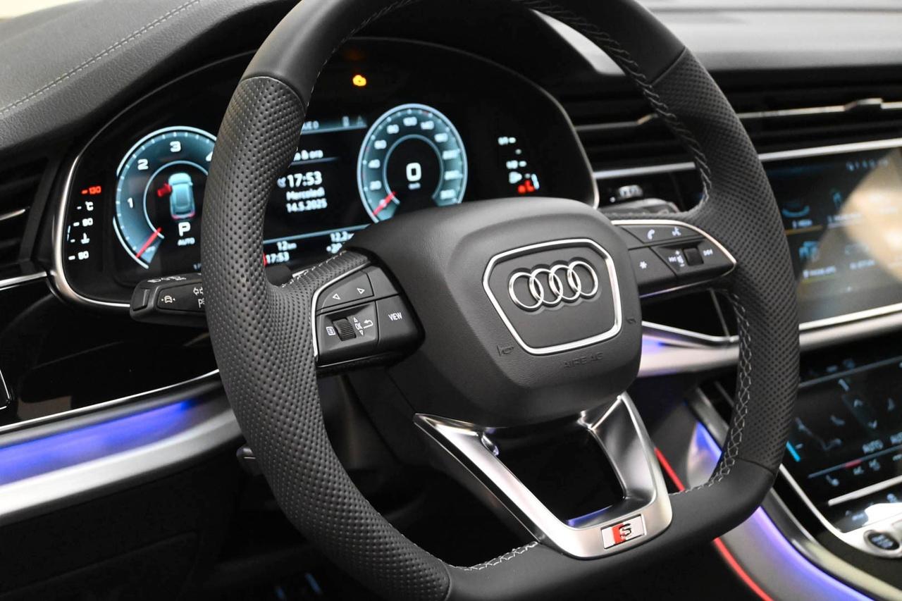 AUDI Q8 Q8 50 TDI 286 CV quattro tiptronic Sport