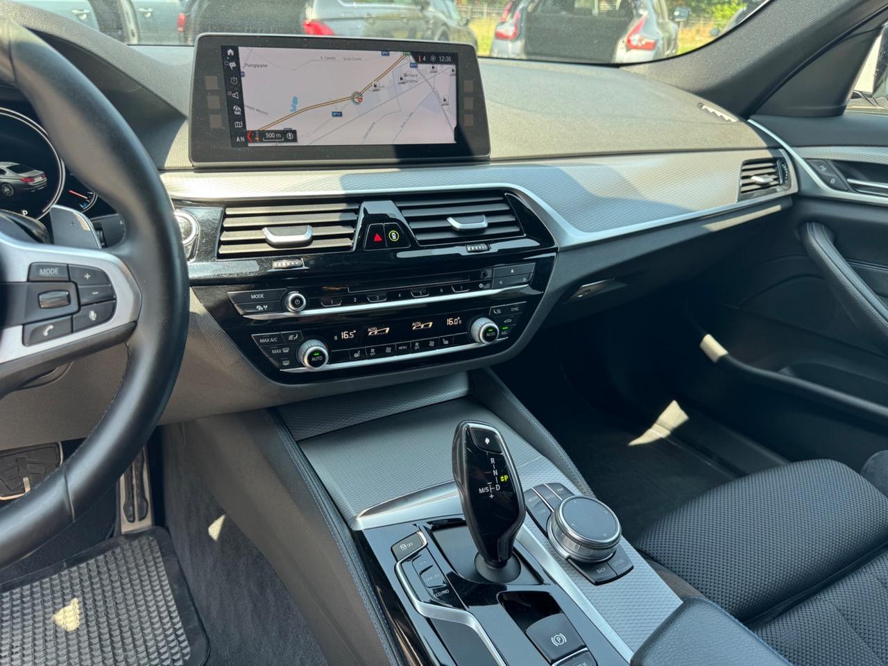 Bmw 520d xDrive Msport FULL SERVICE UNIPRO