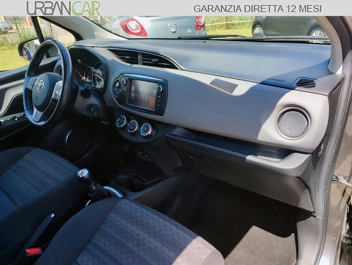TOYOTA Yaris 1.0 5p Lounge Full - GARANZIA