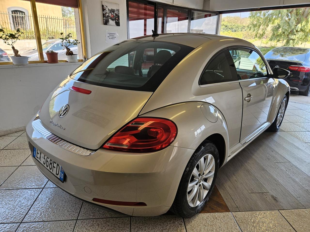 Volkswagen Maggiolino 1.6TDI 105cv 77kw Design