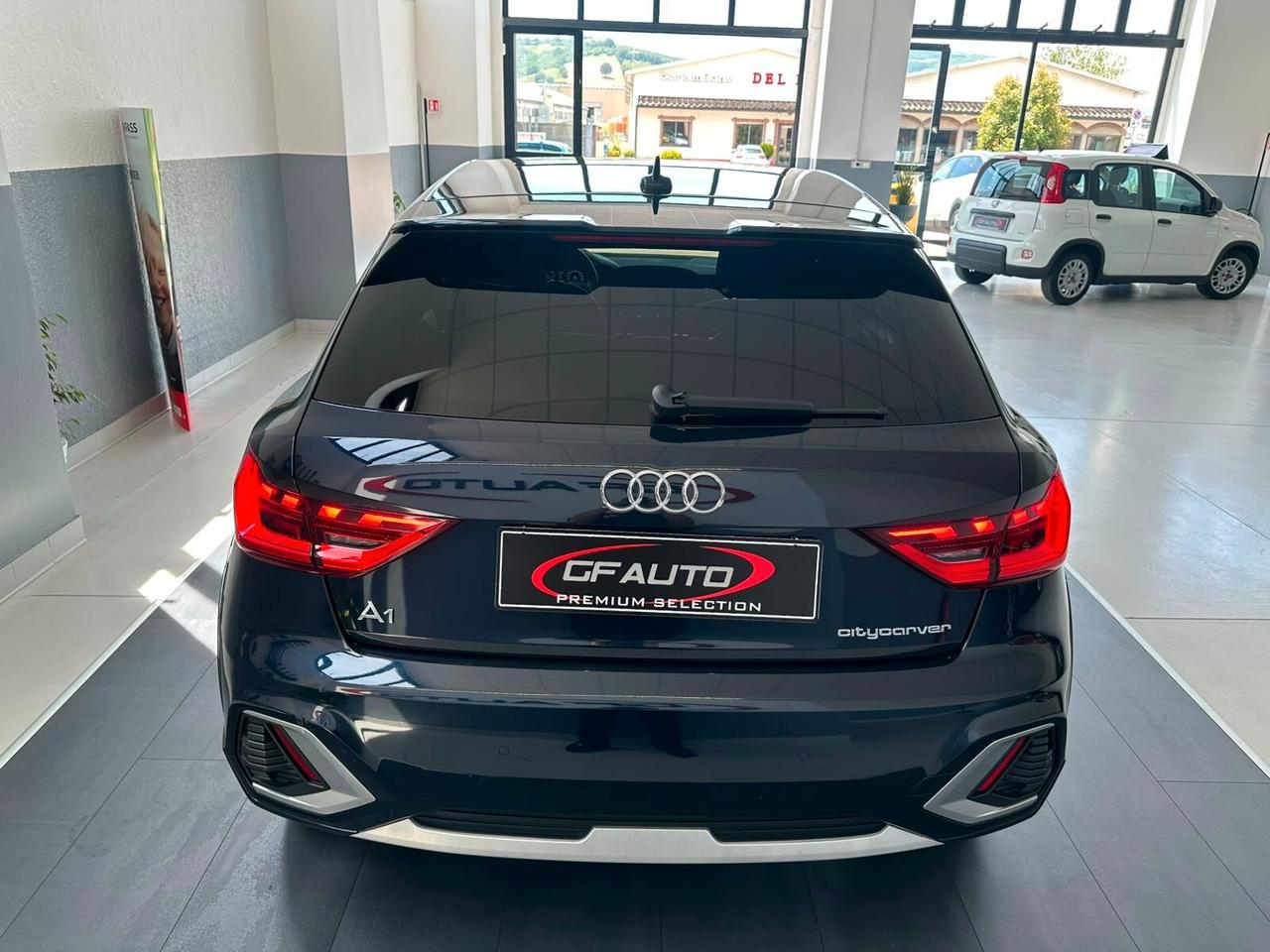 Audi A1 citycarver 30 TFSI S tronic Identity Contrast