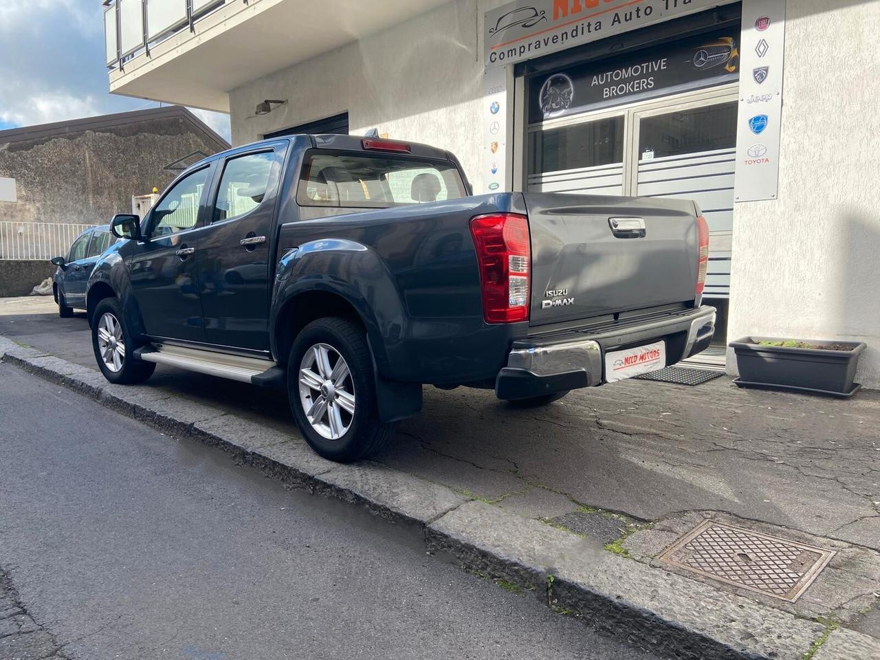 Isuzu D-Max 1.9 Crew Cab Supernova 4WD Clima