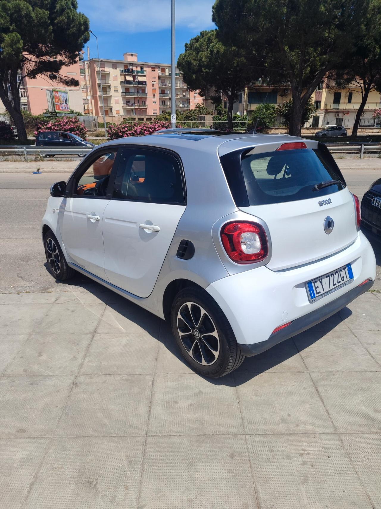 Smart ForFour 70 1.0 Passion