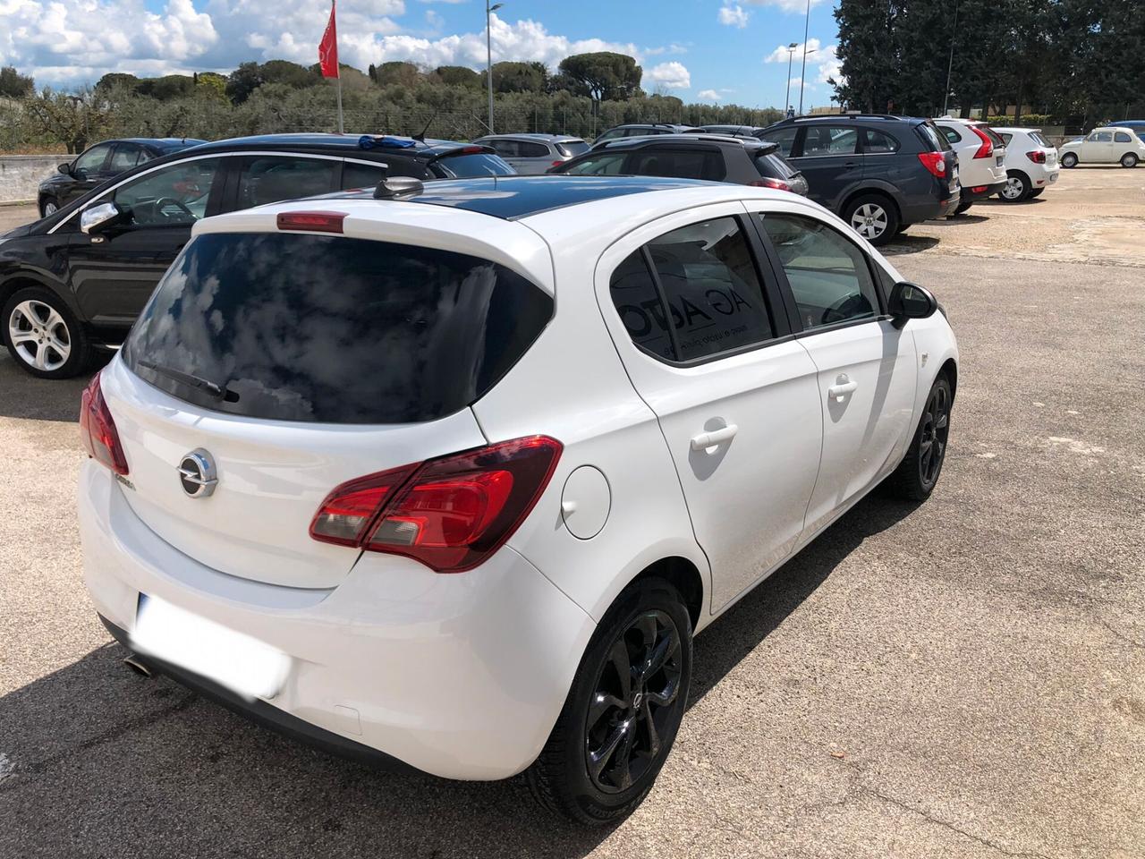 Opel Corsa 1.2 5 porte