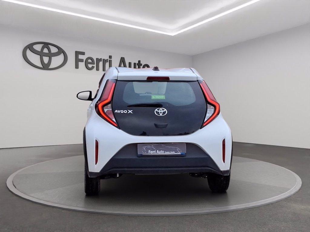 TOYOTA Aygo x 1.0 active 72cv s-cvt del 2023