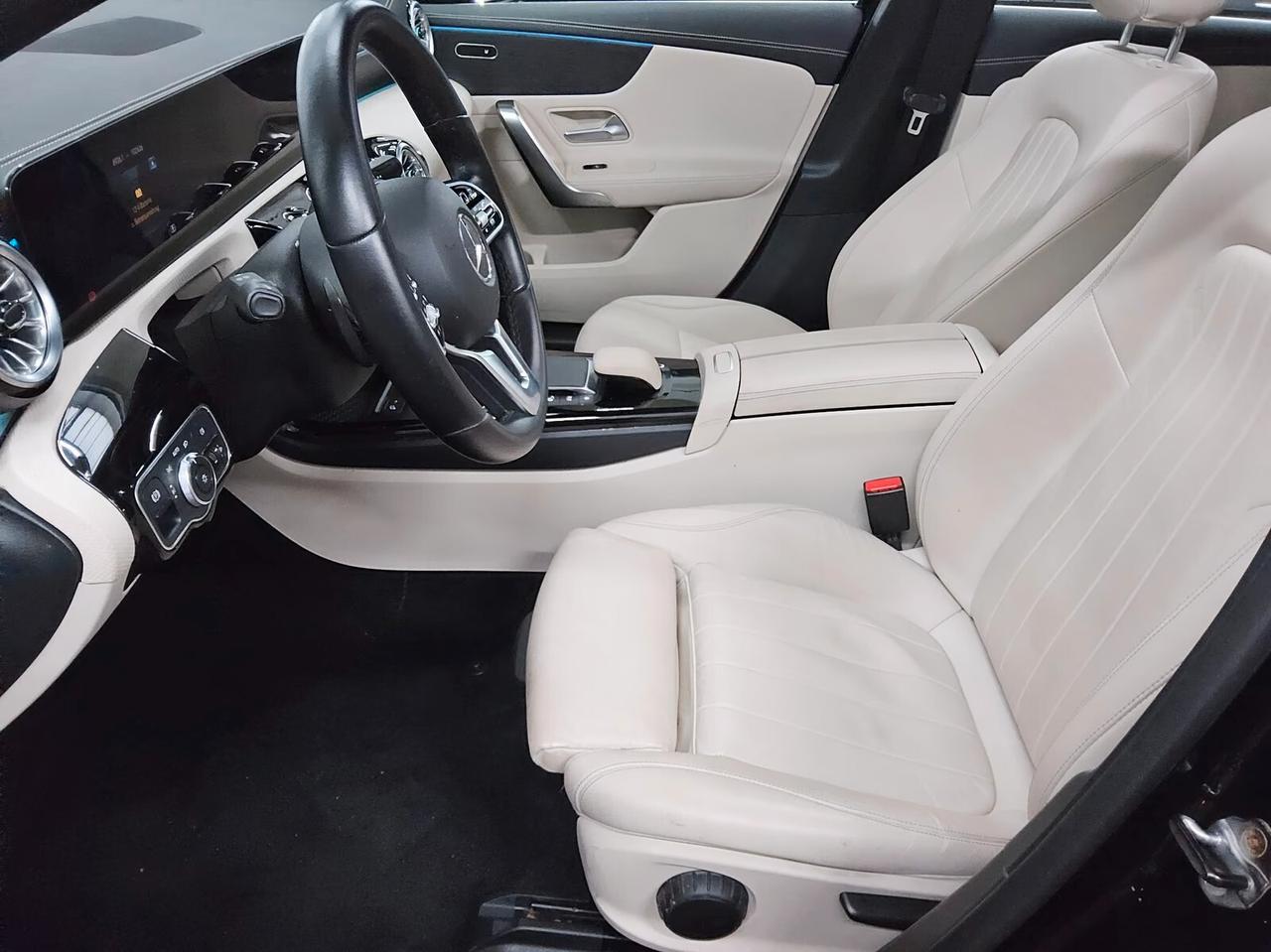 Mercedes-benz A 220 d Automatic Premium