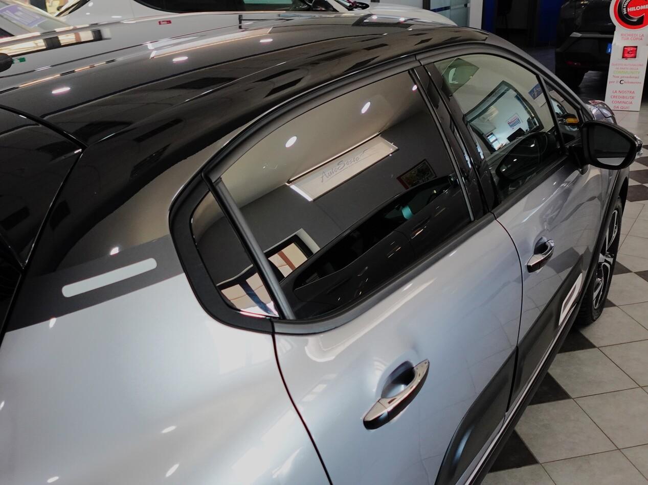 Citroen C3 1.2 PureTECH 110 CV SHINE