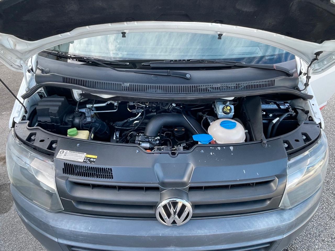 Volkswagen Transporter T5 2.0 TDI 140CV PC