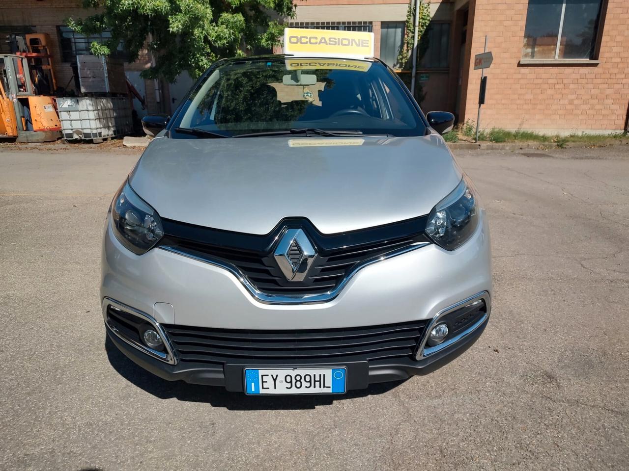 Renault Captur 0.9 TCe 12V 90 CV Start&Stop Live, VEICOLO EURO 5B, OK NEOPATENTATI, GARANZIA L.12 MESI