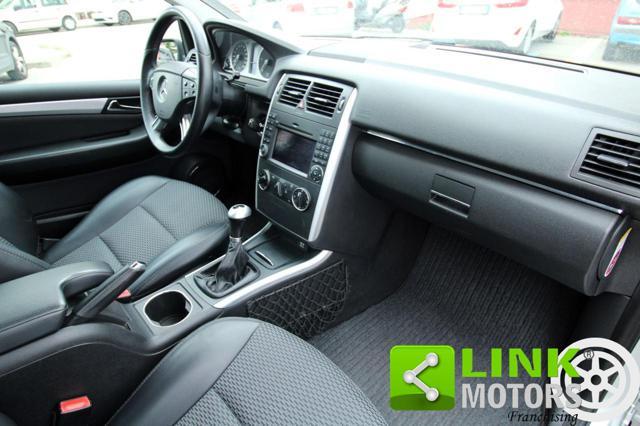 MERCEDES-BENZ B 180 CDI Premium