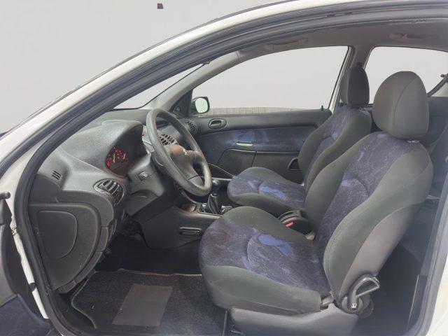 PEUGEOT 206 1.6 3p. XS