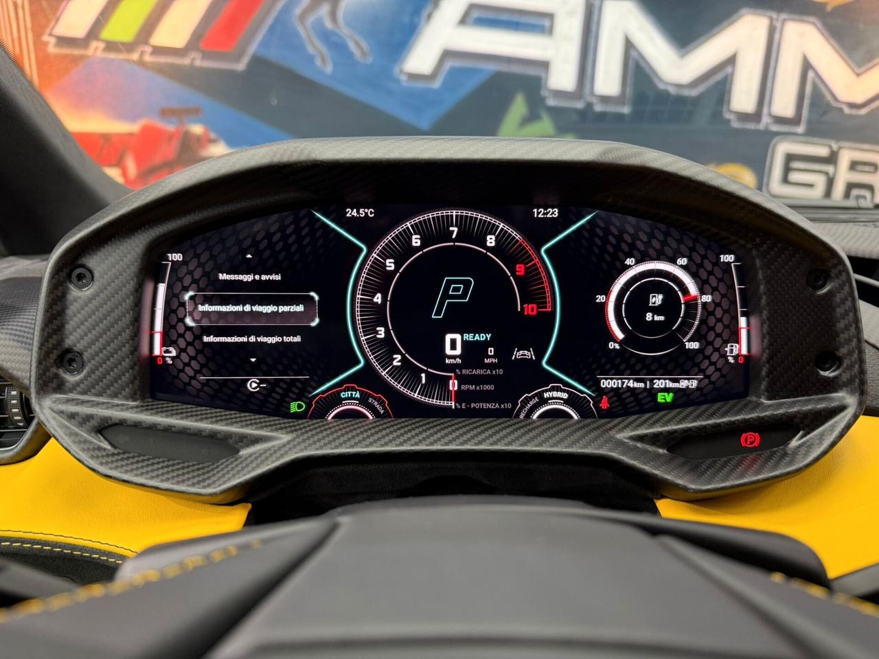 Lamborghini Revuelto 6.5 V12 (333)