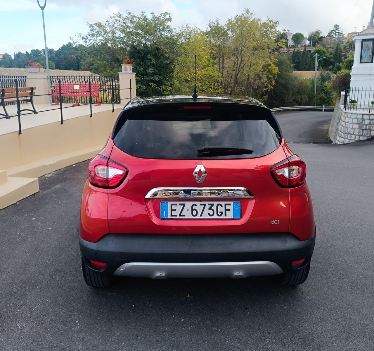 Renault Captur 1.5 dCi 8V 90 CV EDC Project Runway