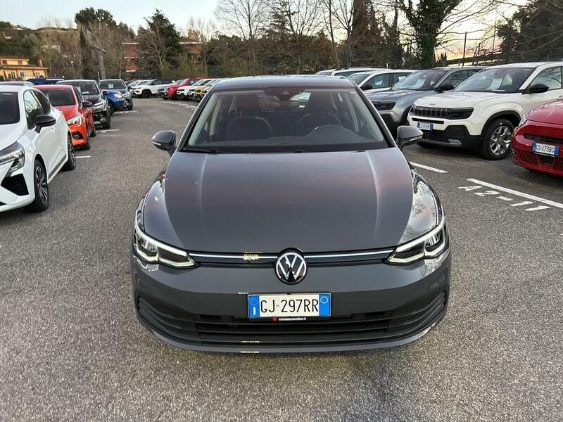 Volkswagen Golf VIII 2020 1.0 etsi evo Life 110cv dsg