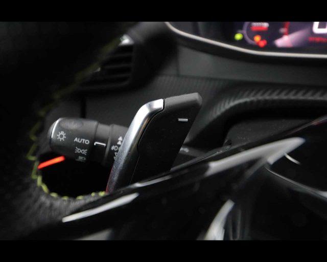 PEUGEOT 2008 PureTech 130 S&S EAT8 GT Pack