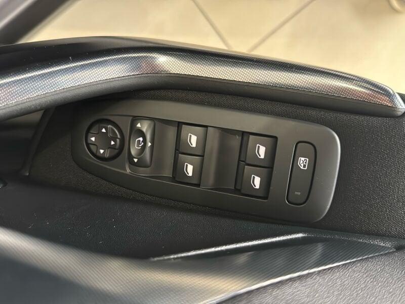 Peugeot 2008 PureTech Turbo 110cv Allure S/S