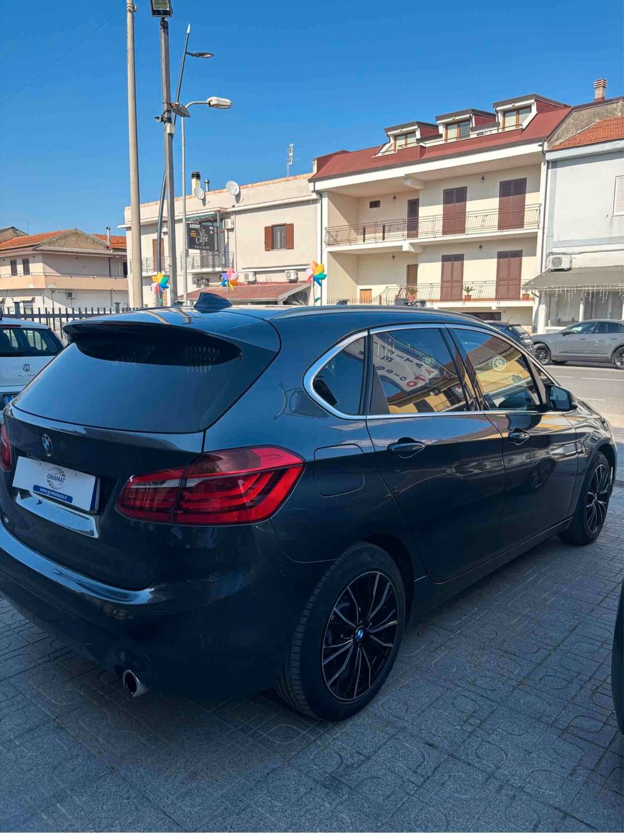 Bmw 2er Active Tourer 218d Sport