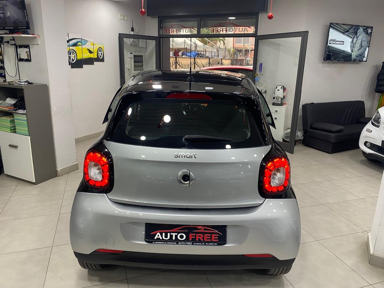 Smart ForFour 70 1.0 Passion