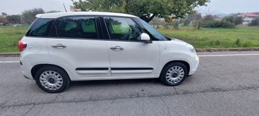 500L 1,3 DIESEL 95 CV RESTAYLING MODELLO NUOVO NAVI TELEFONO FULL FULL IMPECCABILE