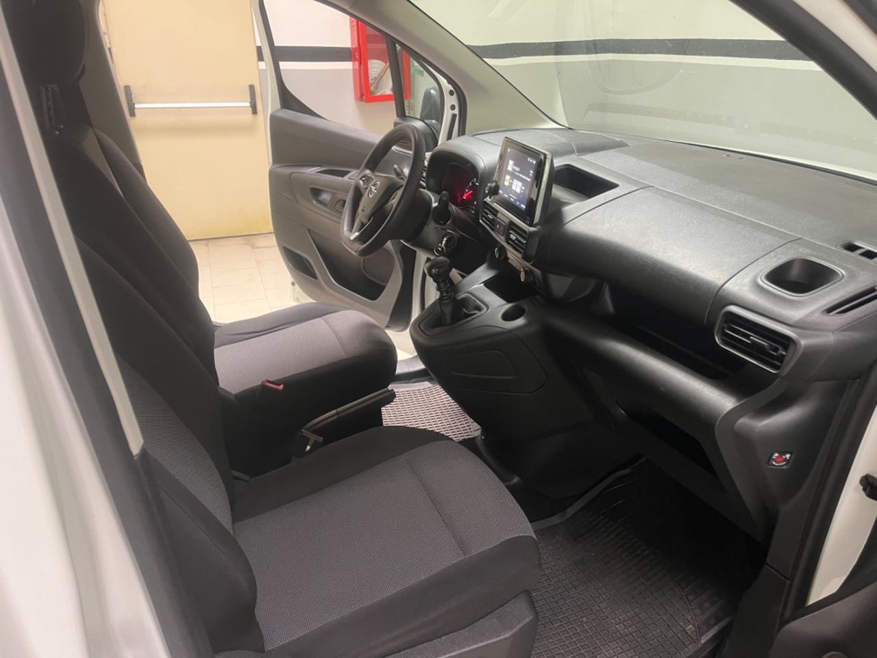 Opel combo 1.2 benzina 110cv