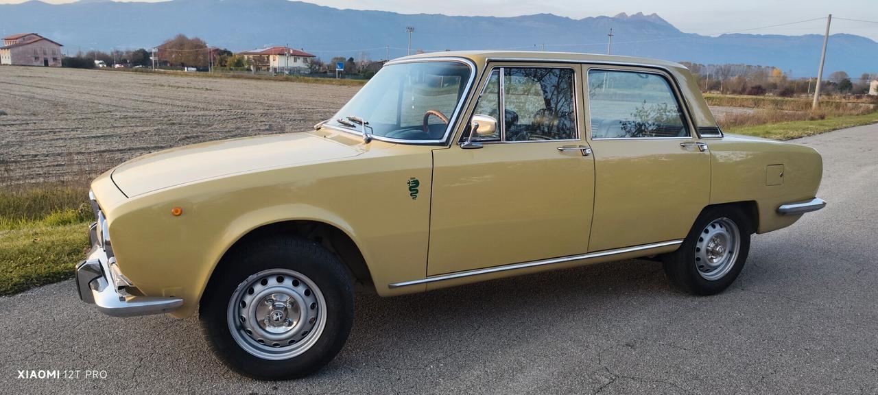 Alfa Romeo 2000 131cv (ASI - TARGA ORIGINALE)