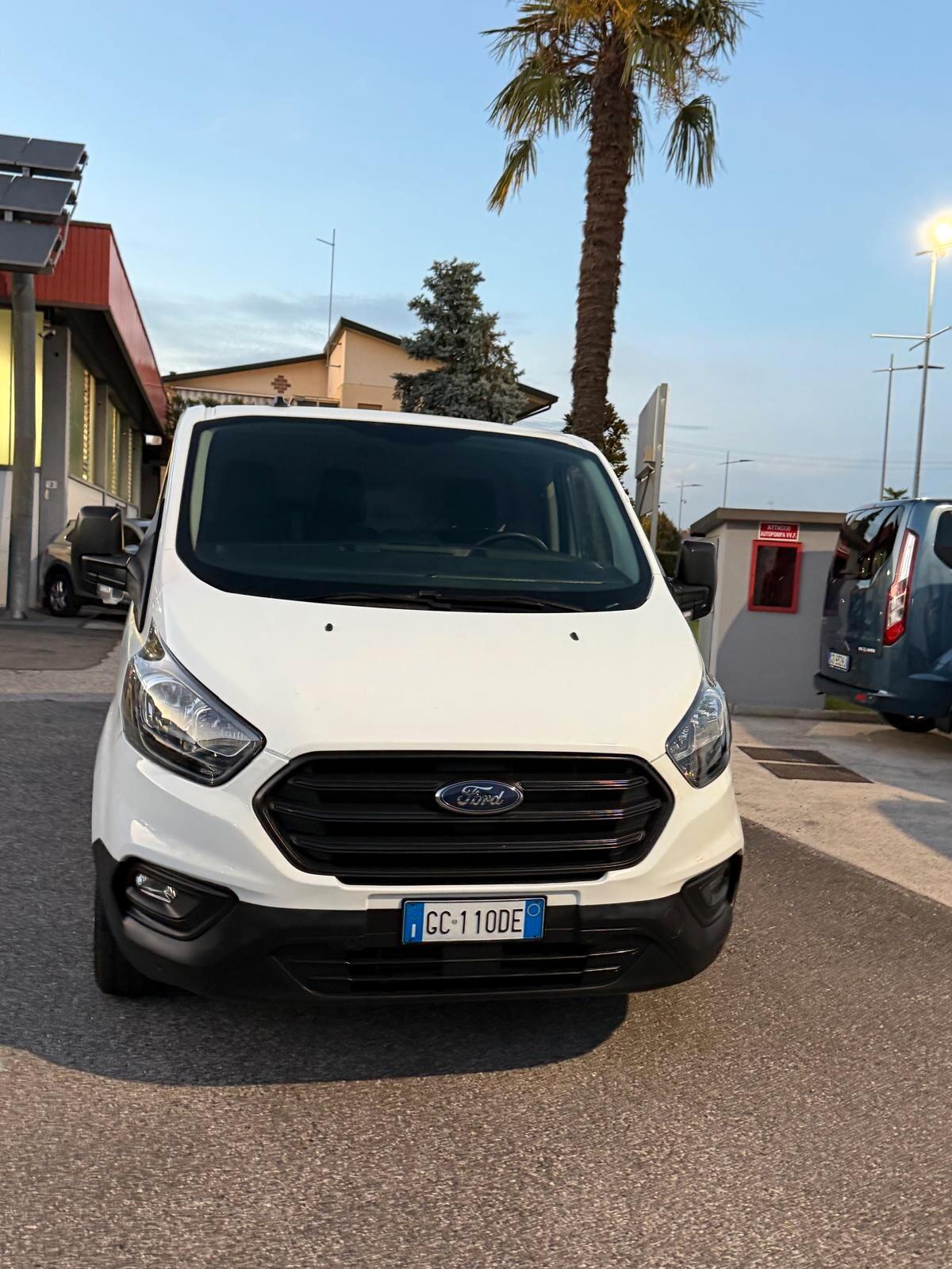 Ford Transit custom L1 H1 2.0 TDCI furgone