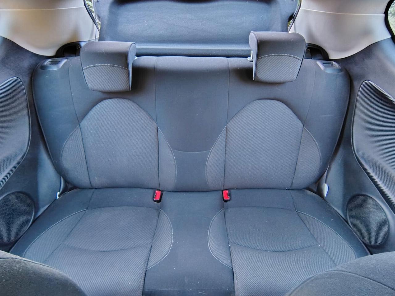 Alfa Romeo MiTo 1.3 JTDm-2 95 CV S&S Distinctive Sport Pack