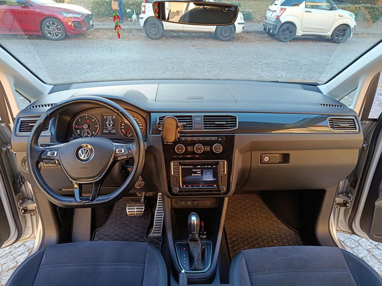 Volkswagen Caddy Highline 2.0 TDI BlueMotion #8038