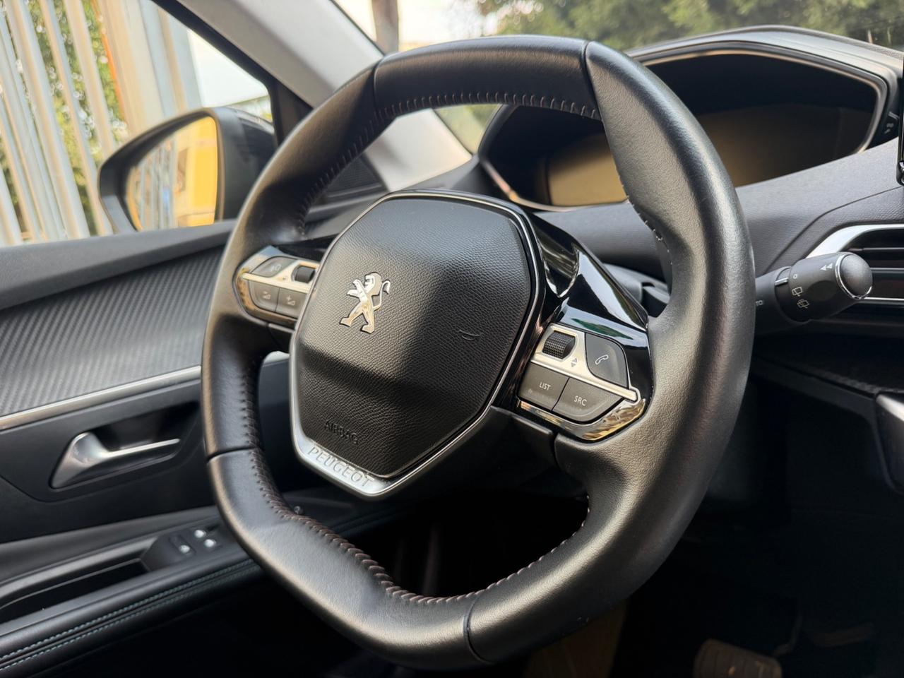 Peugeot 3008 BlueHDi 130 S&S Allure Pack