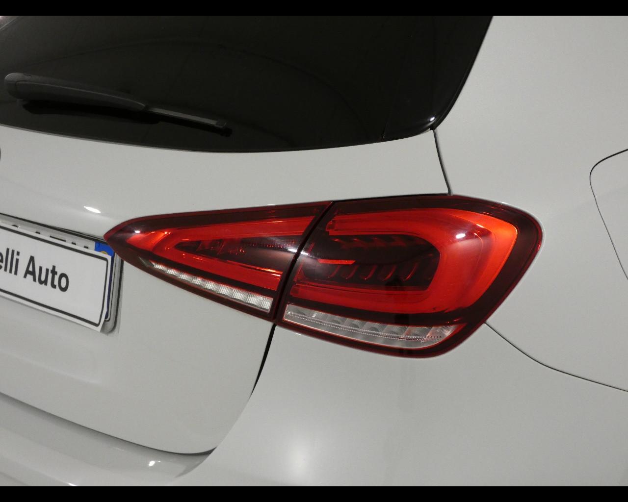 Mercedes-Benz Classe A (W177) - A 250 e hybrid EQ Premium