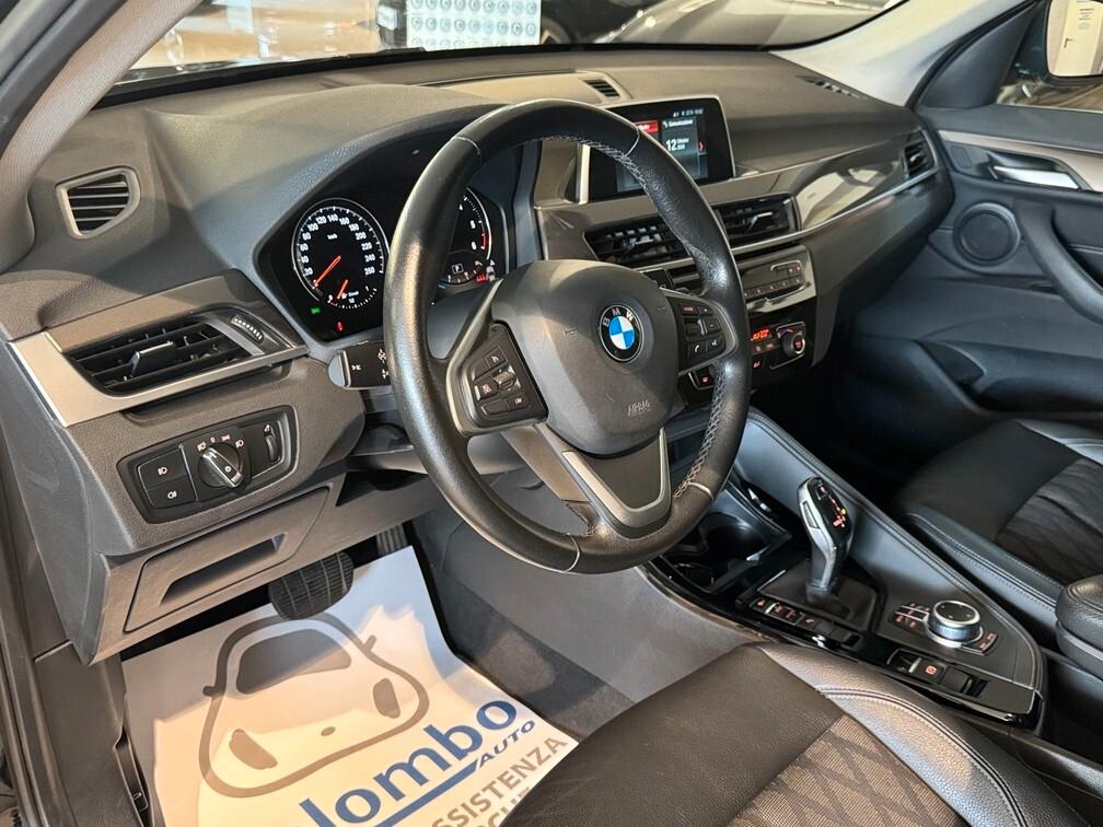 BMW X1 sdrive18d xLine auto Led Navi 18"