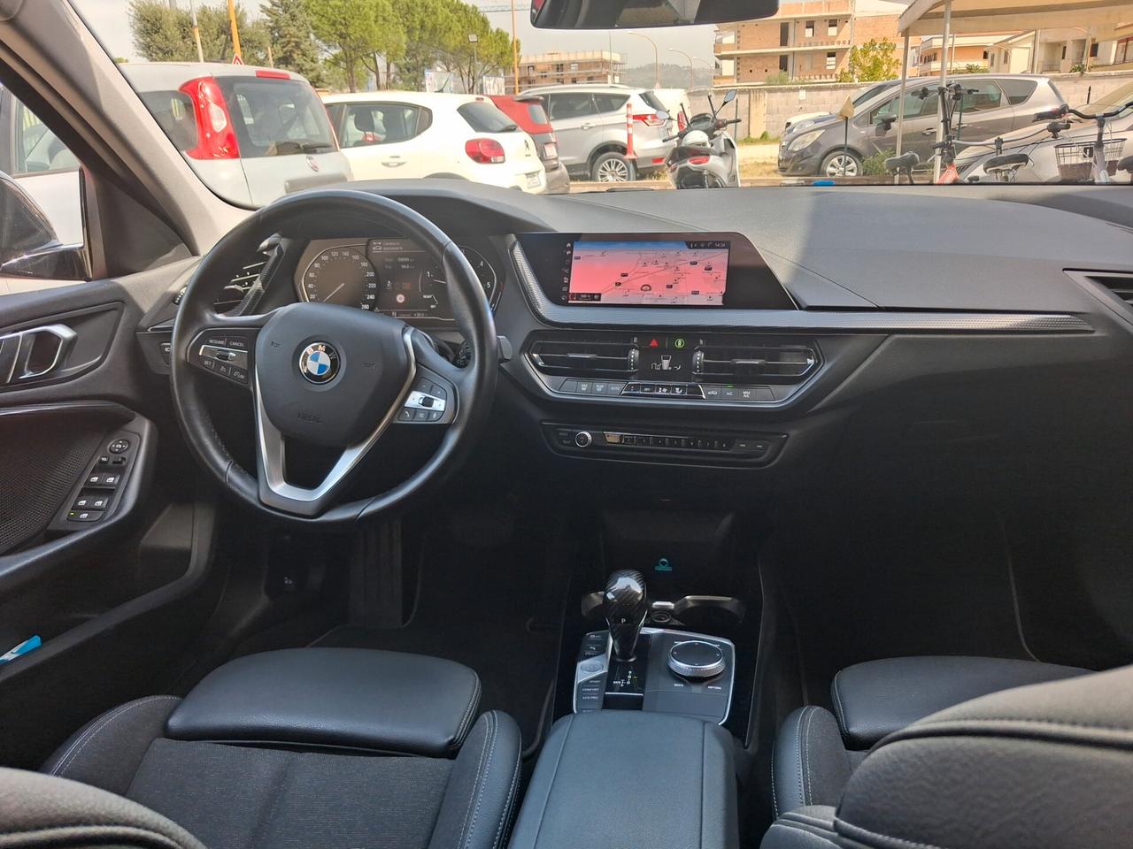 Bmw 120d xDrive 5p. Sport 190 C.V. NAVIGATORE CAMBIO AUTOMATICO FARI FULL LED SOLI KM 59960 GARANZIA 12 MESI CERTIF. DI CONFORMITA'