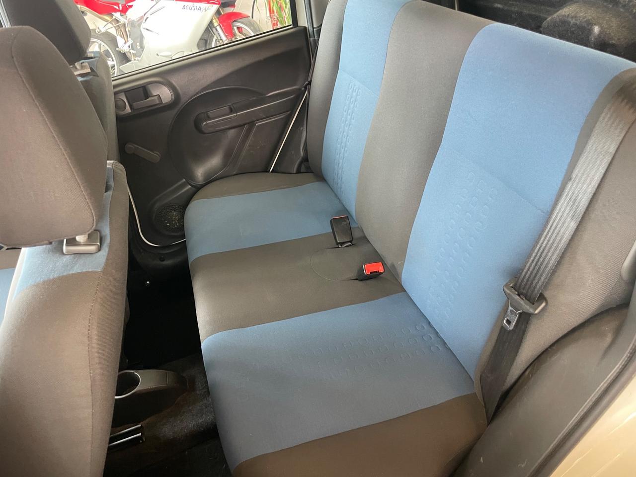 Fiat Panda 1.2 Dynamic GPL di Serie, Neopatentati