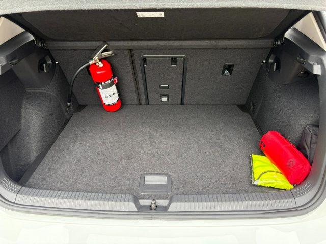 VOLKSWAGEN Golf 1.5 TGI DSG Life