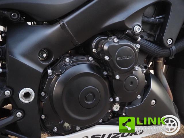 SUZUKI GSX S 1000 Yoshimura