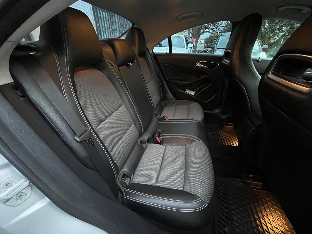 Mercedes-benz CLA 220 CLA 220 CDI Automatic Executive