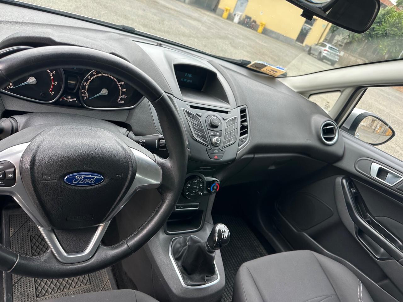 Ford Fiesta 1.0 80CV 3 porte Titanium ( LEGGERE BENE )