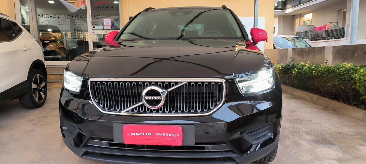 Volvo XC40 D4 AWD Geartronic Momentum