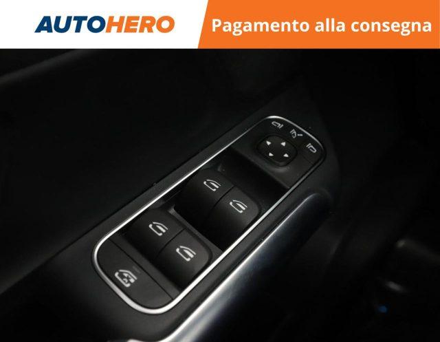 MERCEDES-BENZ GLA 180 Automatic AMG Line Premium
