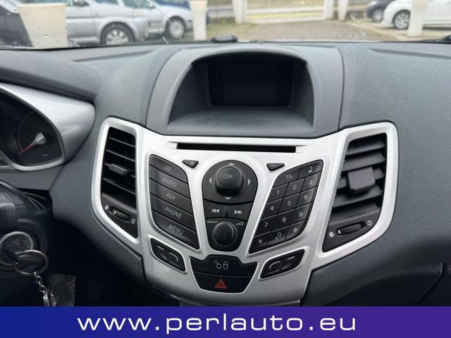FORD Fiesta 1.6 TDCi 90CV 3 porte DPF Titanium