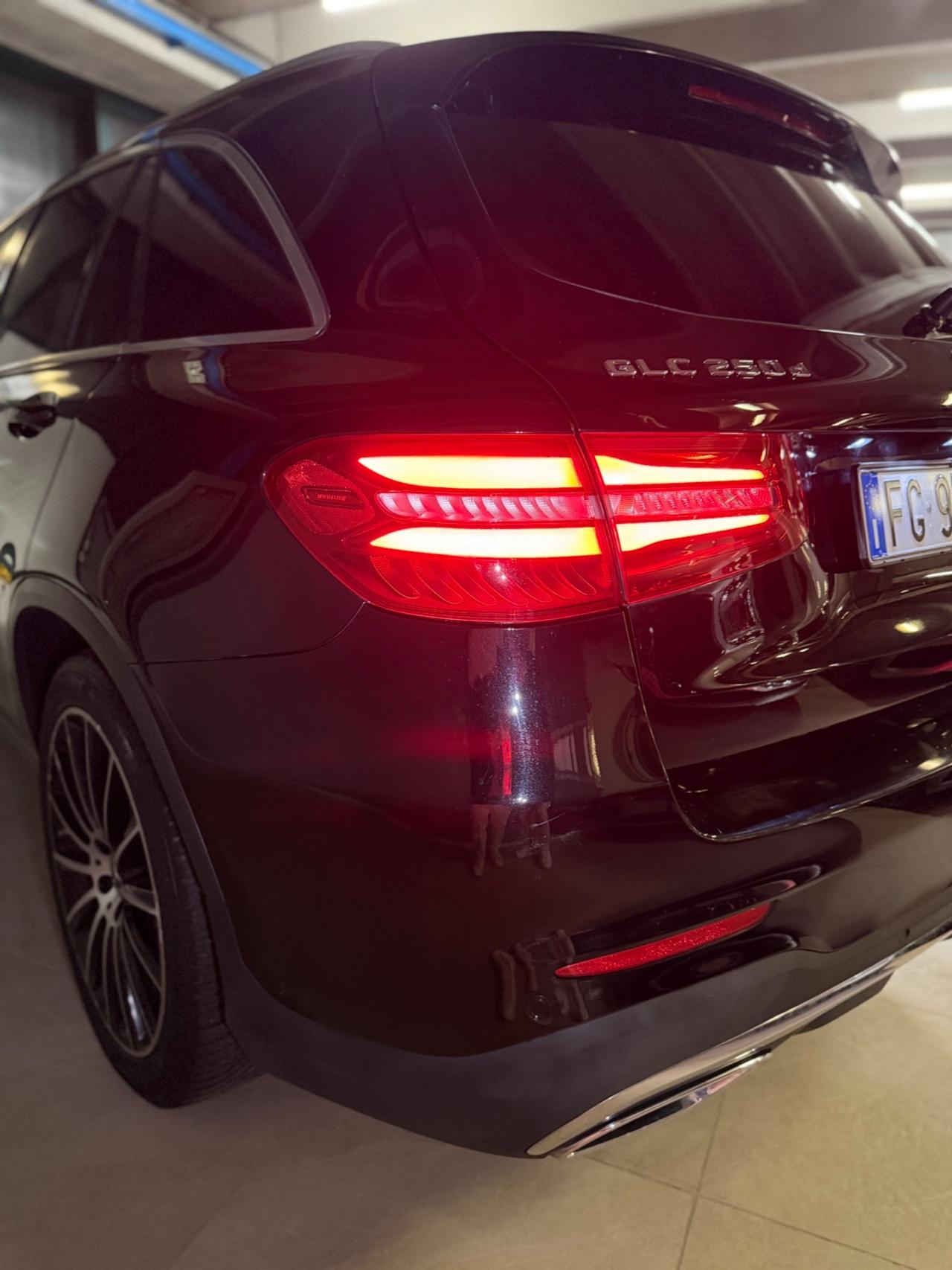 Mercedes-benz GLC 250d PREMIUM EU6B 4MATIC FULLOPT KMCERT GARANZ